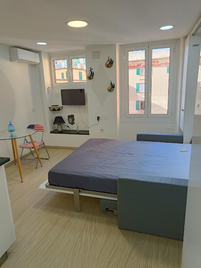 Le Maschere Di Palazzo Rosso. Apartment เจนัว ภายนอก รูปภาพ