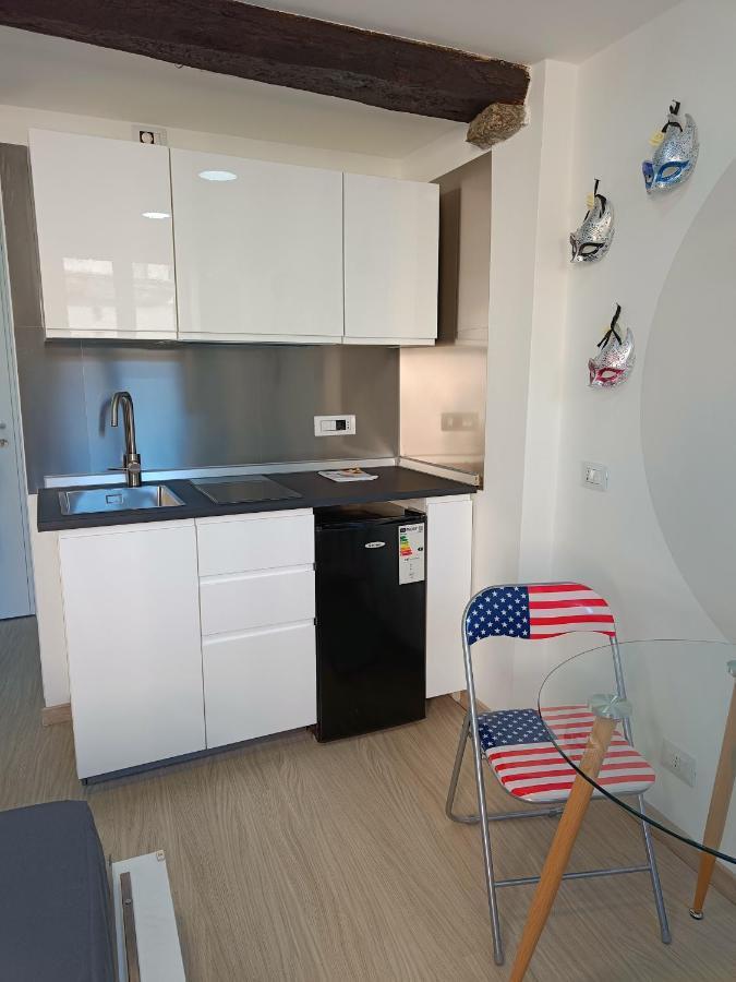 Le Maschere Di Palazzo Rosso. Apartment เจนัว ภายนอก รูปภาพ